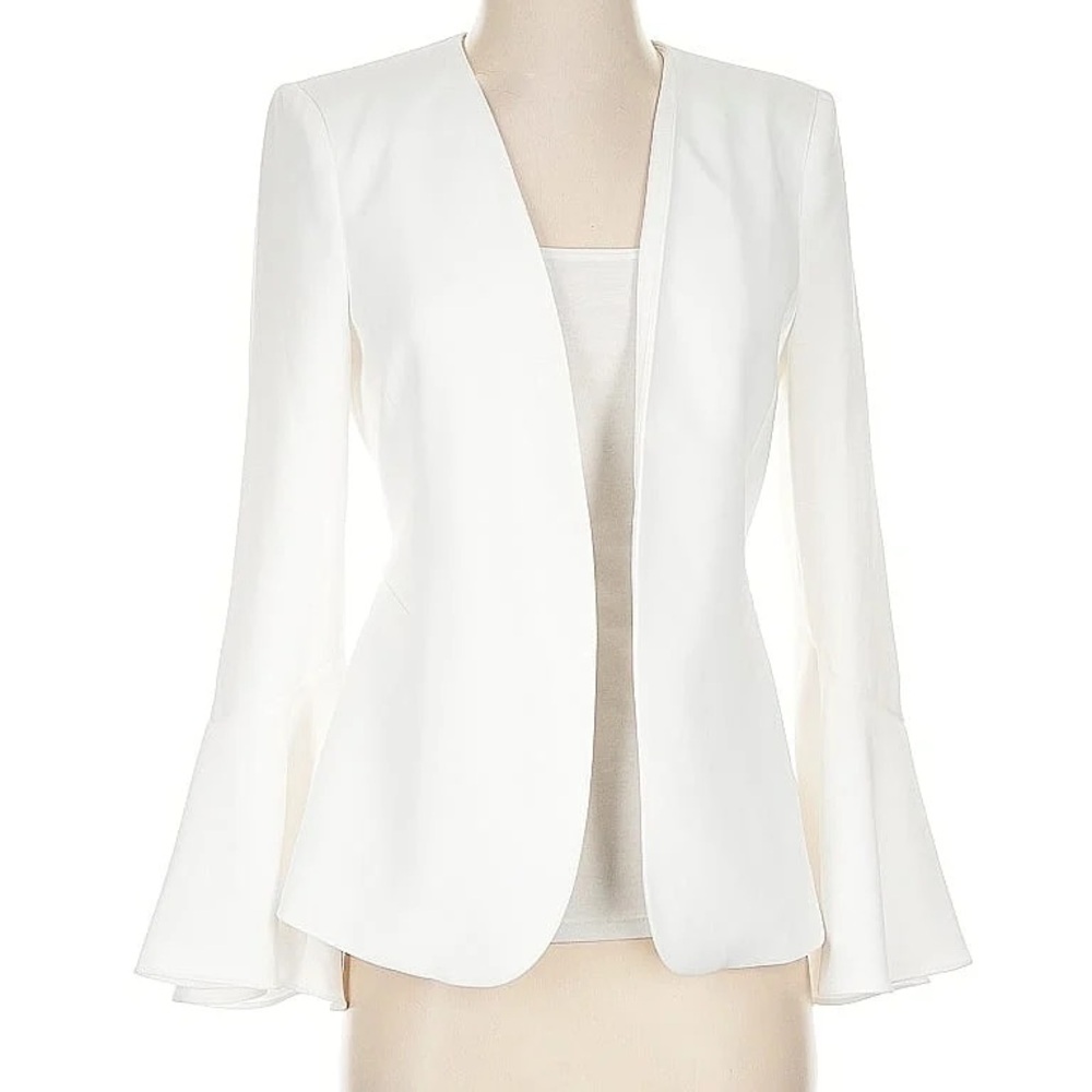 Zara Women's White Blazer with Flared Sleeves